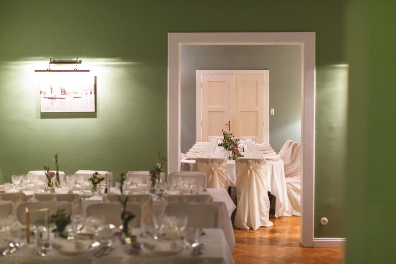 Villa Weiss Attersee エクステリア 写真